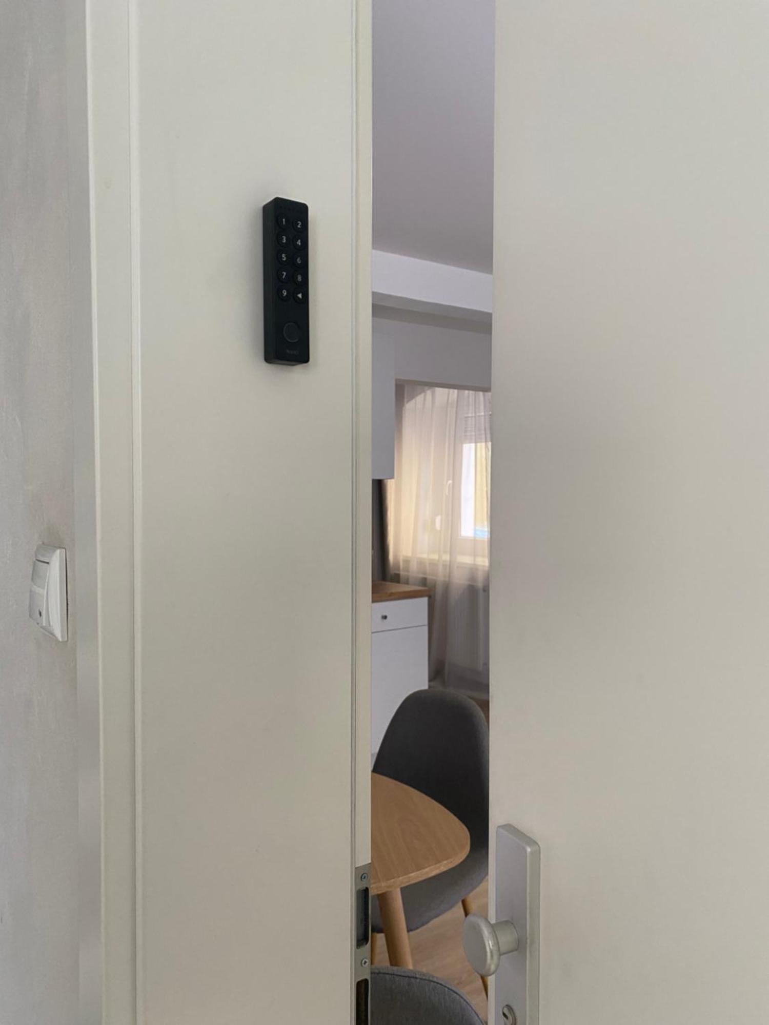 Modernes Apartment - Zentrale Lage - Kostenloses Parken آمبرغ المظهر الخارجي الصورة