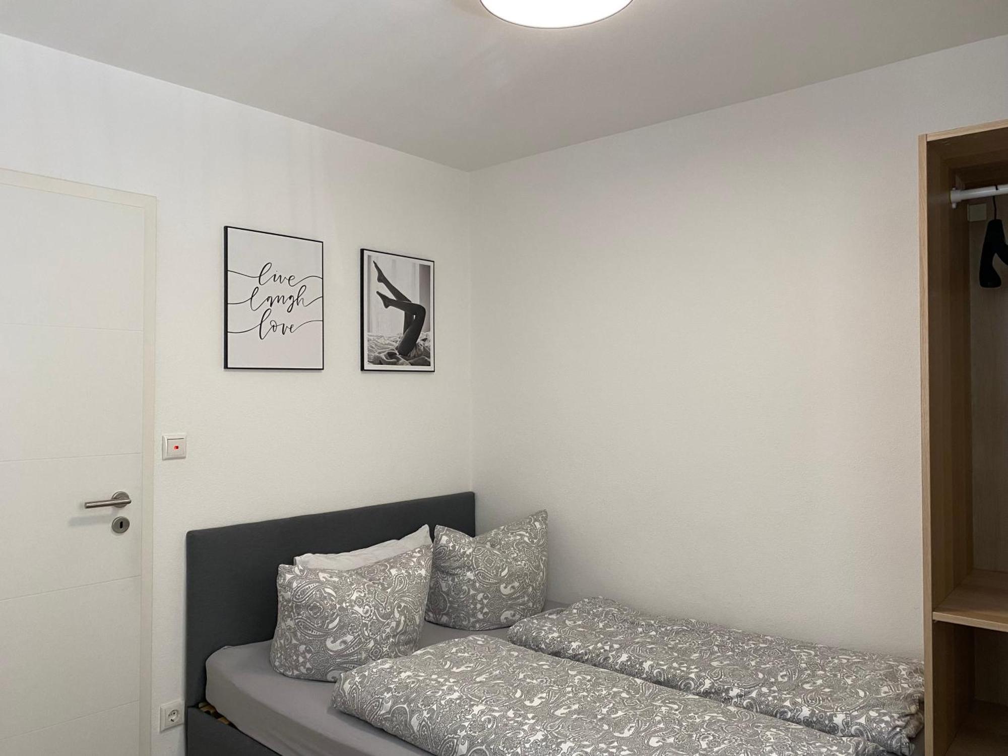 Modernes Apartment - Zentrale Lage - Kostenloses Parken آمبرغ المظهر الخارجي الصورة