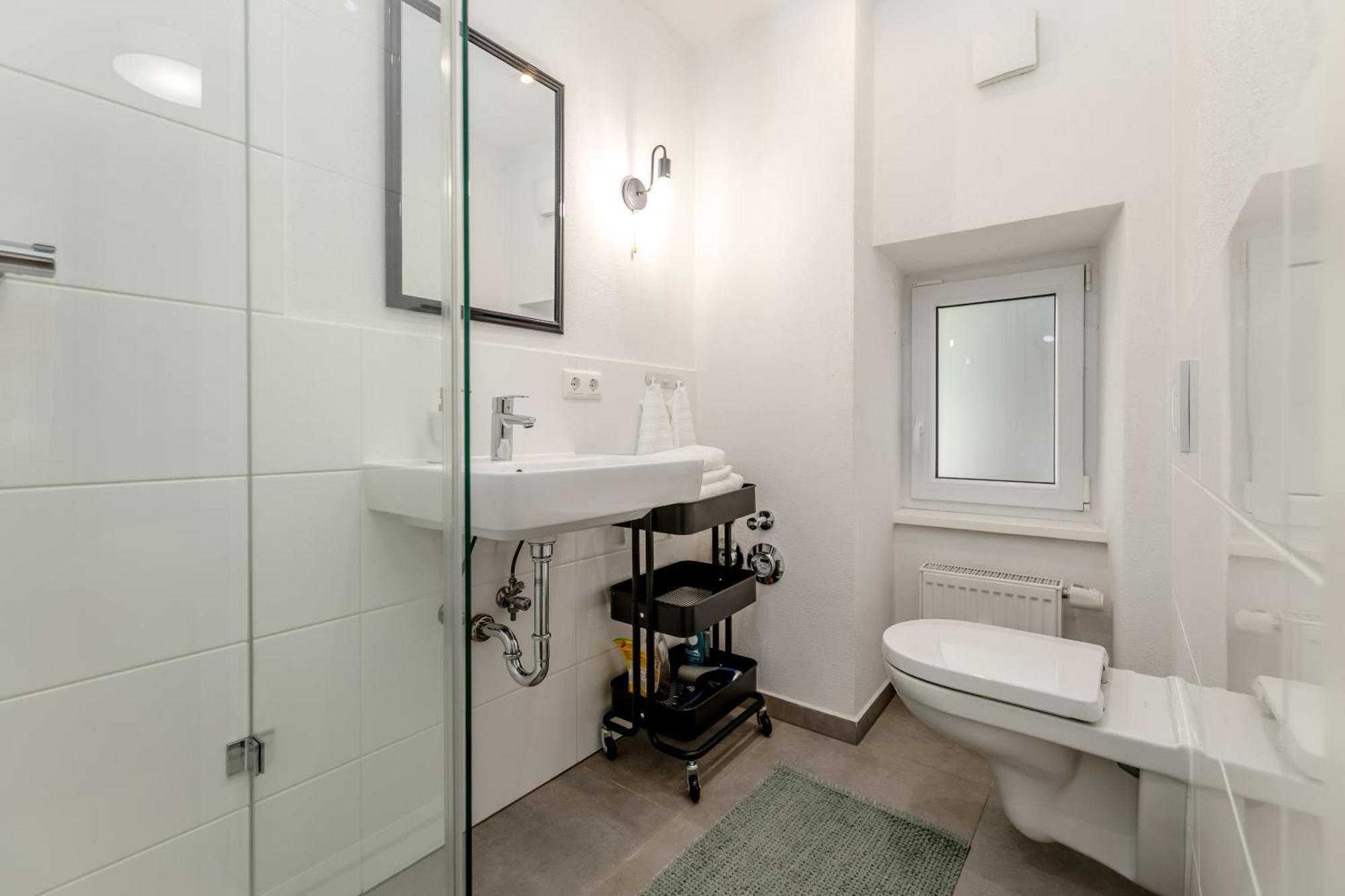 Modernes Apartment - Zentrale Lage - Kostenloses Parken آمبرغ المظهر الخارجي الصورة